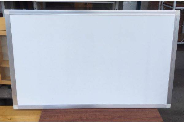 bang-phoocmica-0,6x1,0m