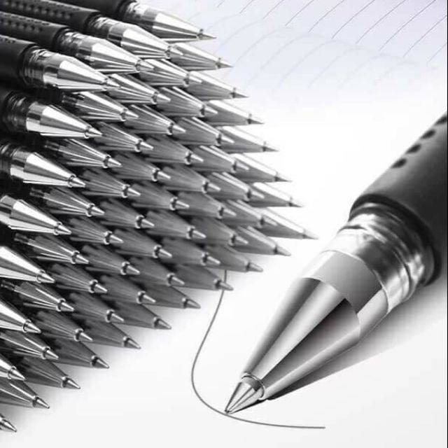 Bút bi nước màu đen mẫu mã đẹp, giá cả cạnh tranh