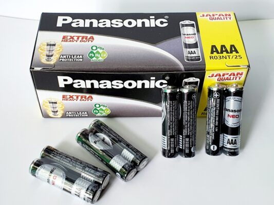 Pin AAA Panasonic NEO đen r03nt/2s