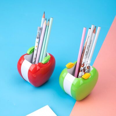 Hộp đựng bút đẹp giá rẻ của hãng Deli hình quả táo