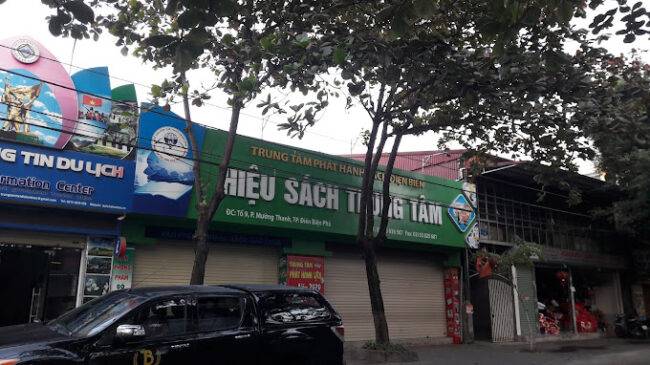Hiệu sách trung tâm thành phố Điện Biên