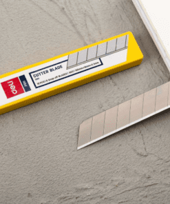 Lưỡi dao trổ giấy Deli 2011