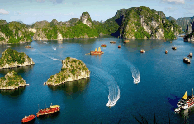 A trip to Ha Long Bay will be an unforgetable memory A trip to Ha Long Bay will be an unforgetable memory