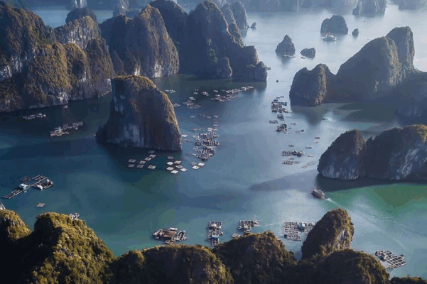 Is Ha Long Bay worth visiting? Is Ha Long Bay worth visiting?