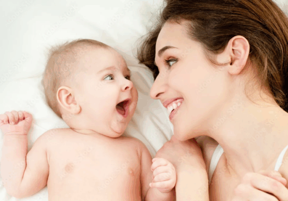 Sinh con năm 2027 nên tránh tháng nào?