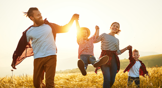 Chồng sinh năm 1990 khả năng thành đạt rất cao