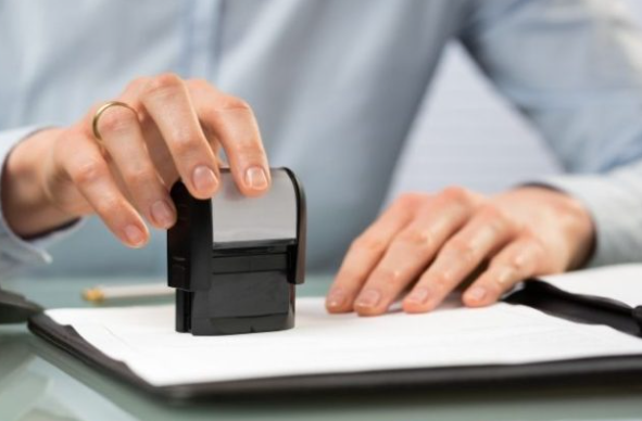 Khắc dấu hộ kinh doanh cá thể có cần đăng ký không?